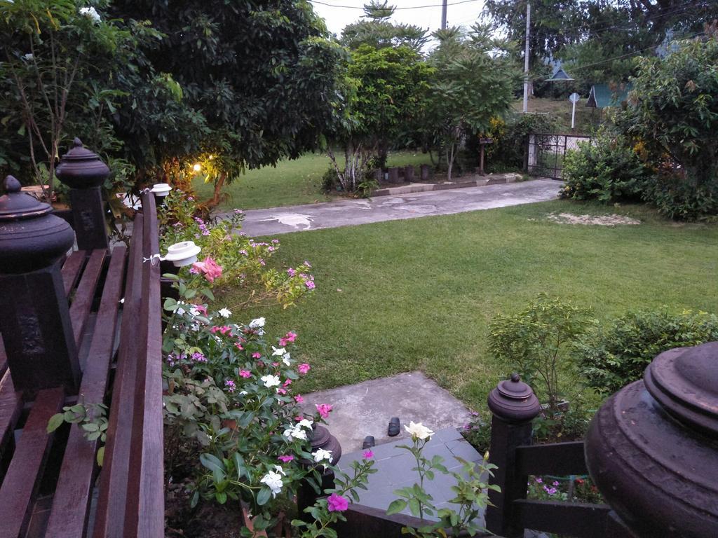 Oui Kaew Homestay パヤオ エクステリア 写真